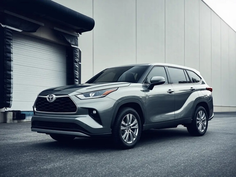 టయోటా హైల్యాండర్ దేశీయంగా బాగా అమ్ముడవుతోంది మరియు ప్రపంచవ్యాప్తంగా విస్తరిస్తోంది